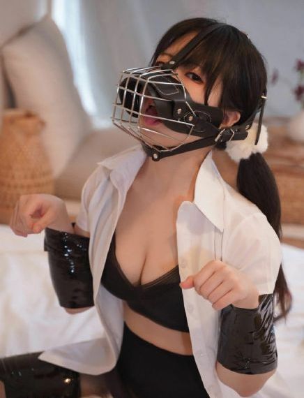 挺进老师嫩嫩嫩的身体视频