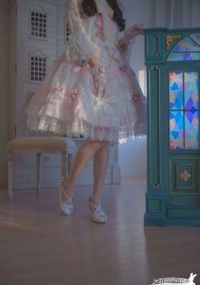 红杏出墙记