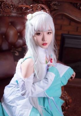 交换年轻漂亮的子电影