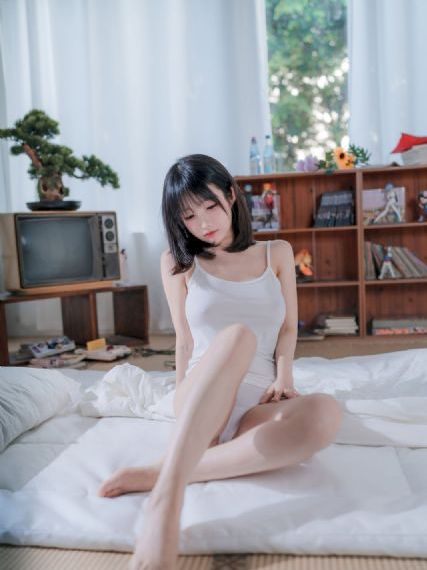 迷人的娇妻hd