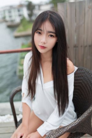 丰满肥女巨肥bwwbbww图片