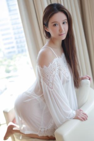 美女扒开腿男人爽桶