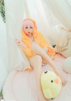 电车摩女