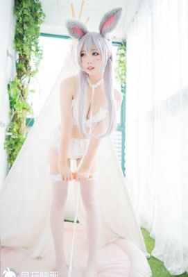 《年轻女教师2》在线观看