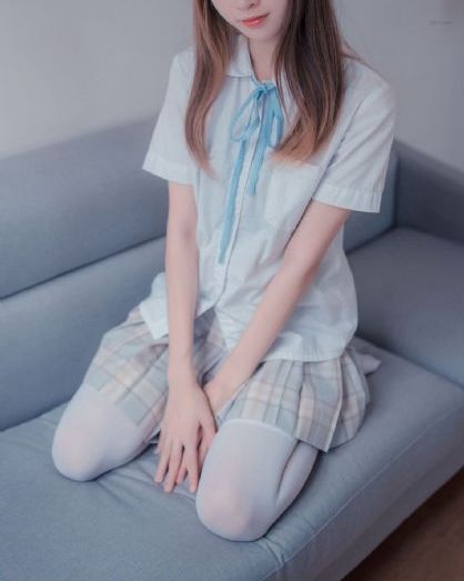 帐篷里的小秘密免费全集