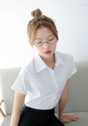 群下有野兽