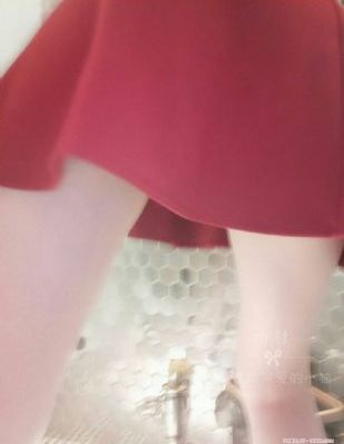 年轻的妈妈免费