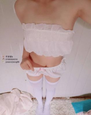 裙子里面是野兽