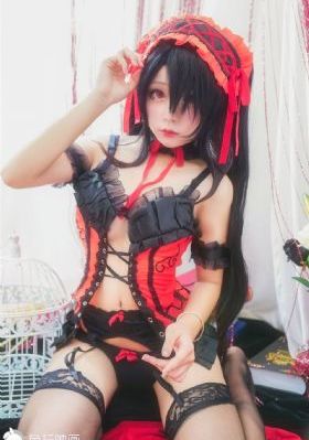 女式开襟睡衣裙子做双人运动动漫
