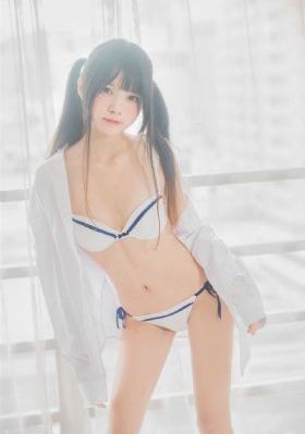 女大学生
